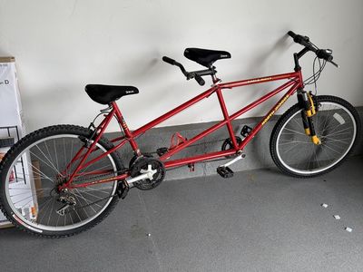 Northwoods Eagle Ridge Red Tandem Mountain Bike - Good Condition, Ready for Two!