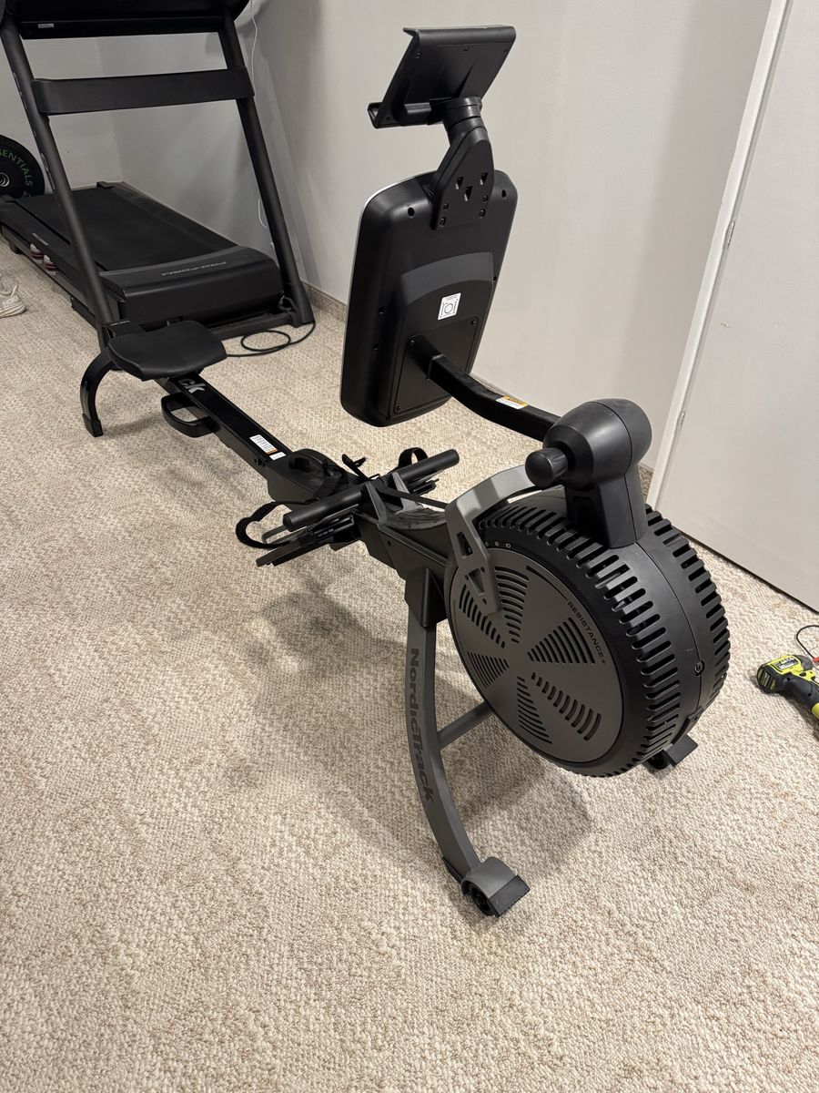 NordicTrack RW500 Rower