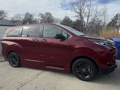 2024 Toyota Sienna XSE