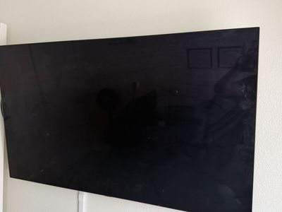 48” LG OLED C1 – 4K Smart TV (120Hz, Perfect for Gaming & Movies)