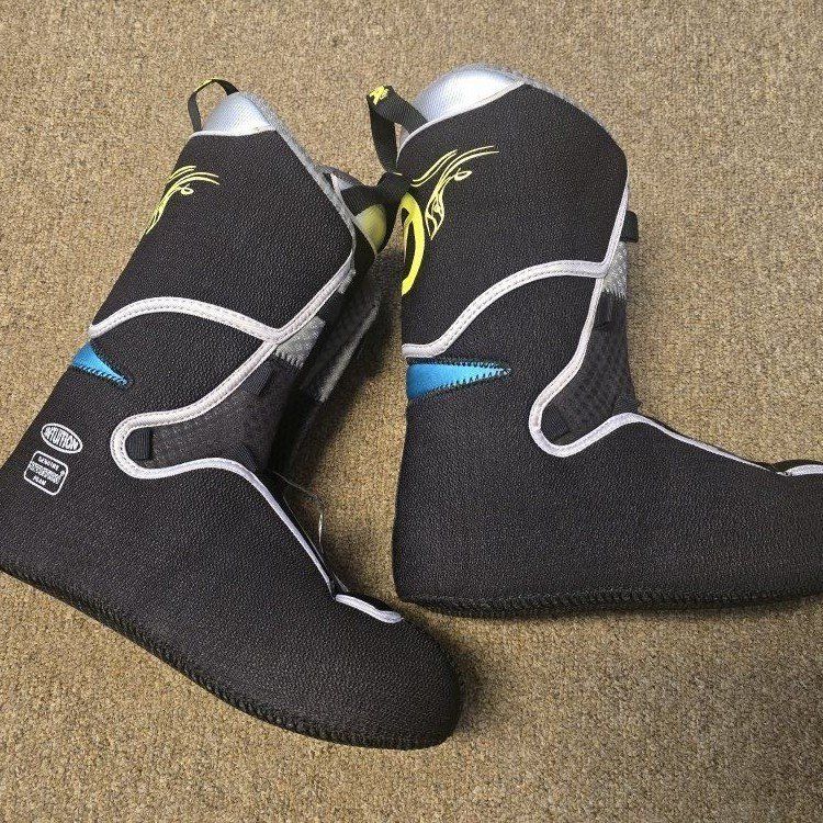 Intuition Heat Moldable Ski Boot Replacement Liners, Women's 25.0-26.0