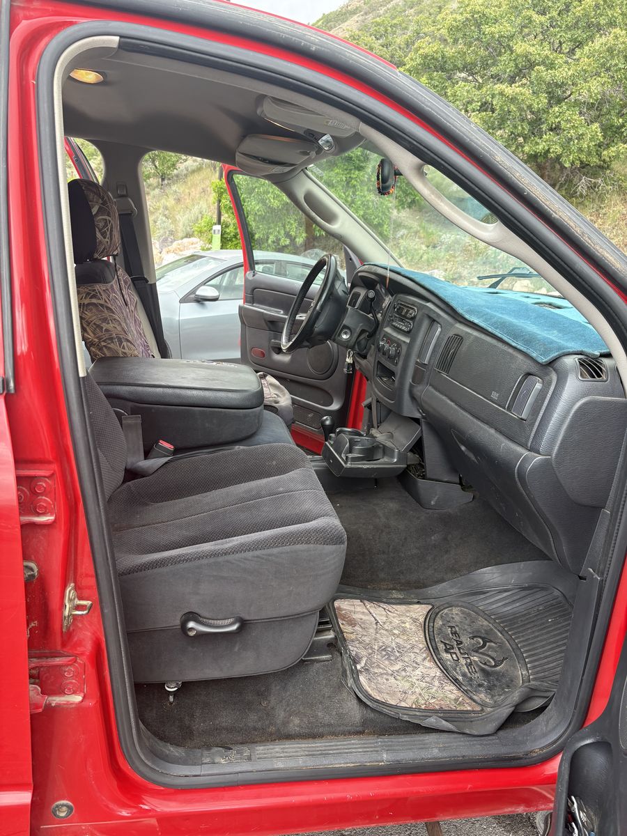 Main image 10