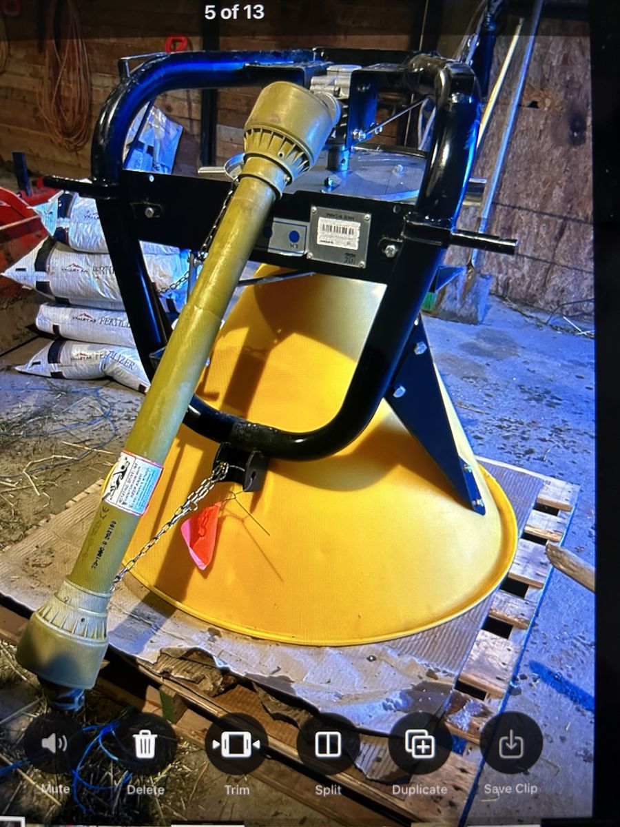 PTO driven Broadcaster spreader