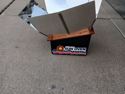 All American Sun Oven Solar Cooker with Reflector Panels