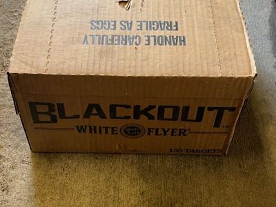 White Flyer Blackout Clay Targets Box - 135 Count