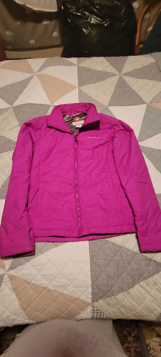 Like new Columbia Womens Jacket and Vest --OmniHeat Lining  Sized Medium