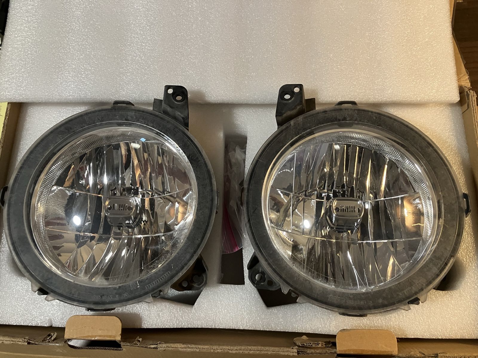 Jeep Wrangler JL 2018-2026 OEM Halogen Headlight Set, #55112873AF and