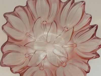 Vintage Pink Frosted Glass Tulip Flower Bowl