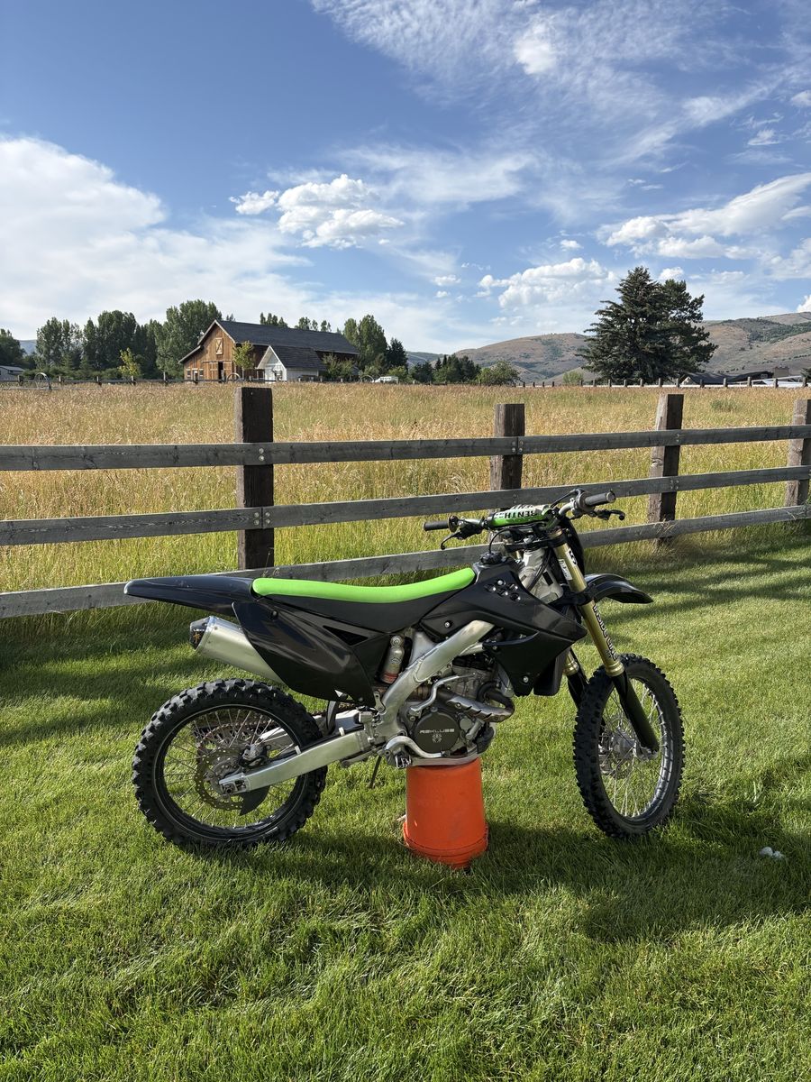 Kawasaki KX250F (2011)