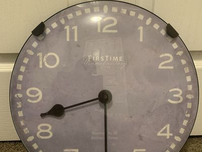 FirsTime Manufactory Round Wall Clock Vintage Style Grey Face