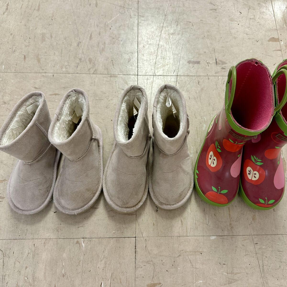 Girls Boots - Size 6/7