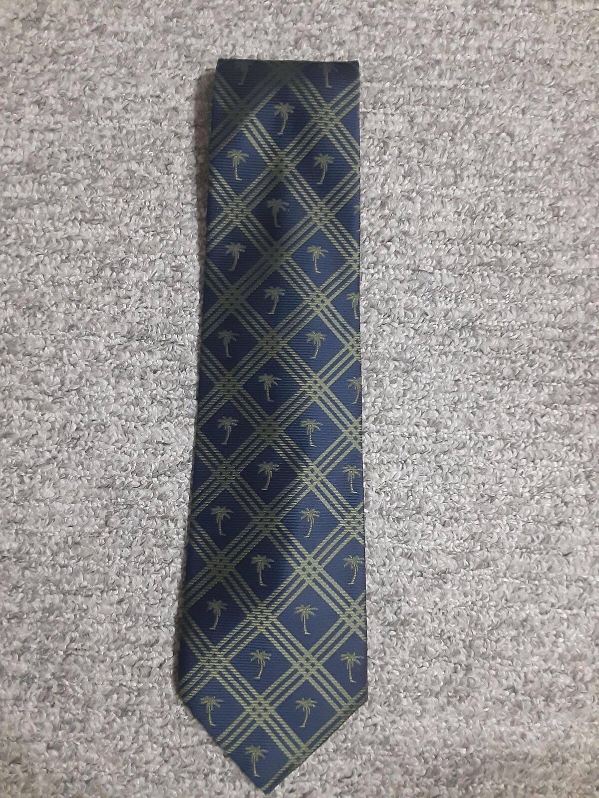 Tommy Bahama Off Island Navy Blue Green Palm Tree Argyle Tropical Tie