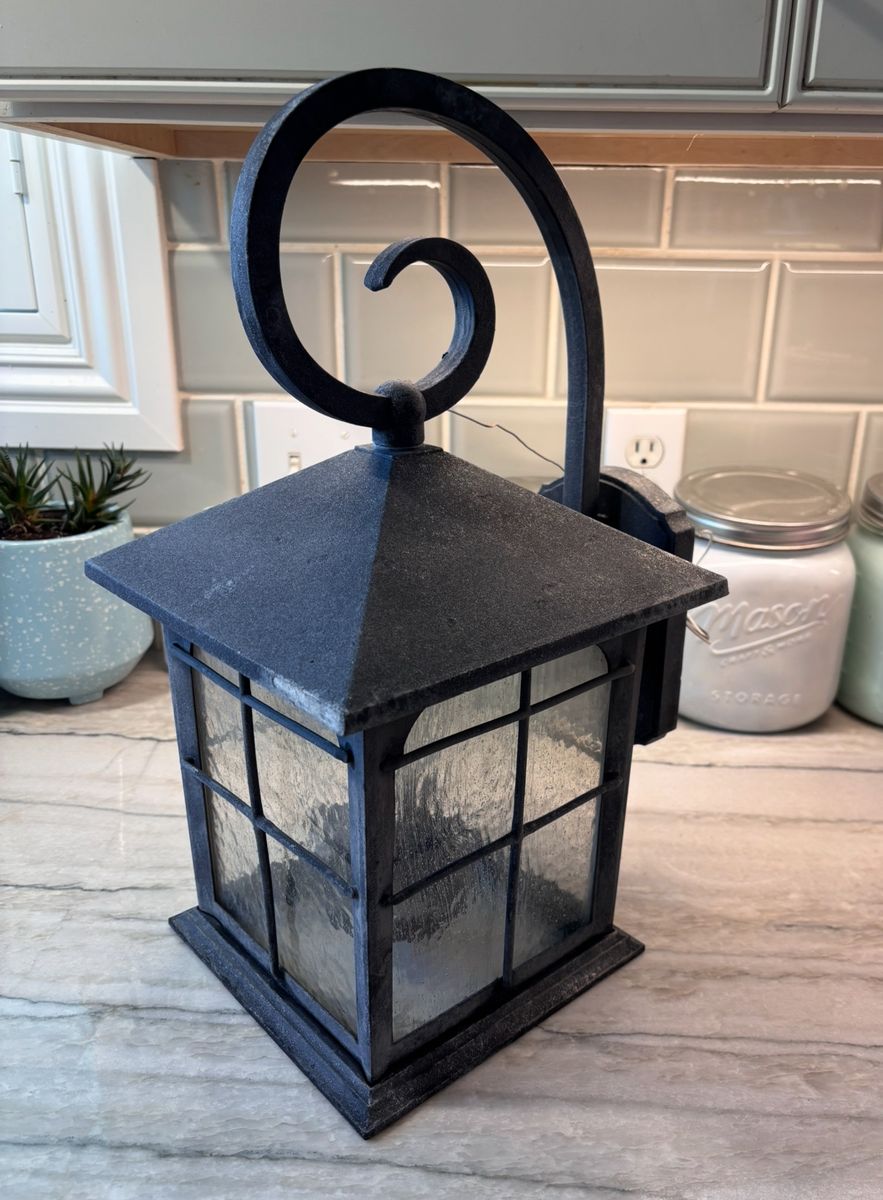 Outdoor Garage Light 2 available