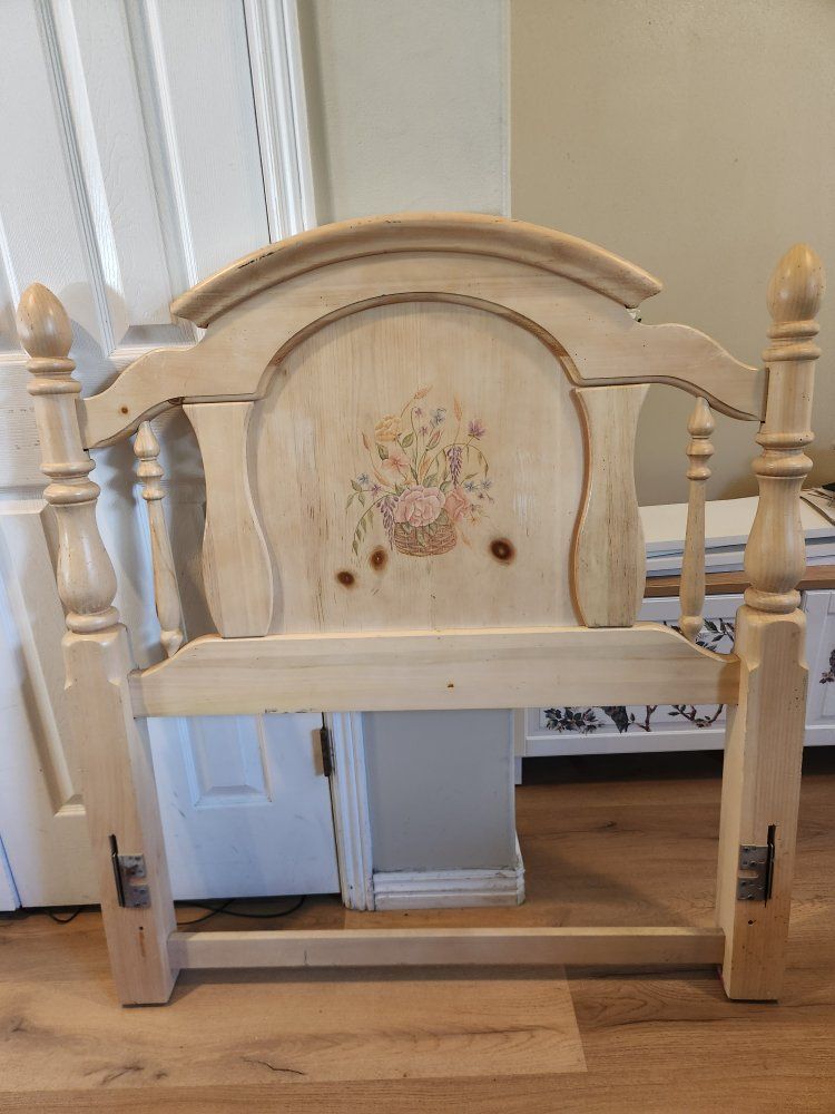 Vintage Shabby Chic Wooden Headboard Twin Floral Basket Painted Cream distressed wood