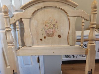 Vintage Shabby Chic Wooden Headboard Twin Floral Basket Painted Cream distressed wood