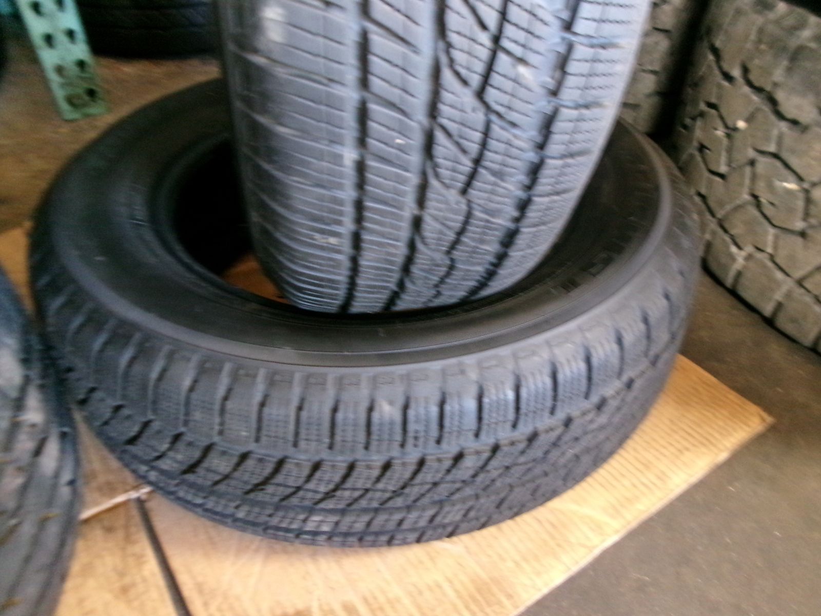 195/65R15 TOYO CELSIUS II PAIR OF TWO USED TIRES