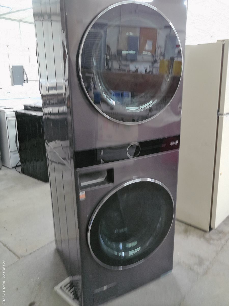 WashTower~Laundry Center~LG Electric Front Load~90 Day Guarantee~Works Like New