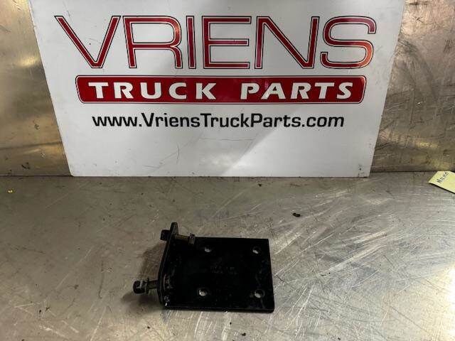 Kenworth T800 Bracket
