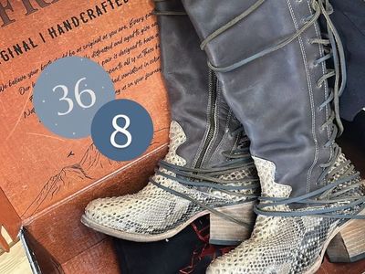 Freebird Textured Rattlesnake Cowboy Boots, Women’s Sz 8