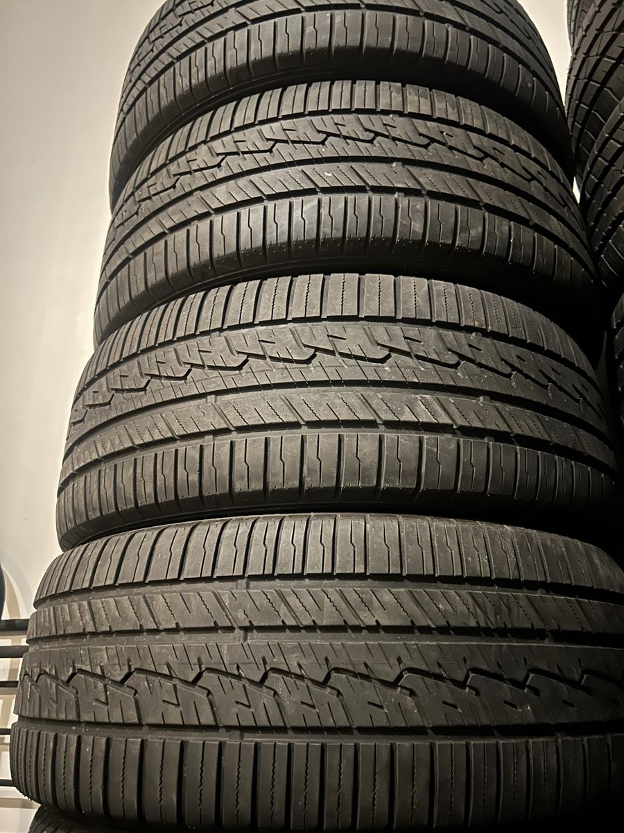 4 Tires 245/50/20 Sumitomo A/S Tires 220.00