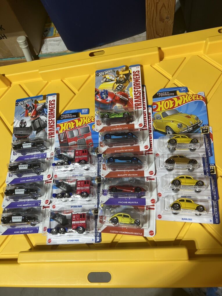 Brand New Transformer Hot Wheels