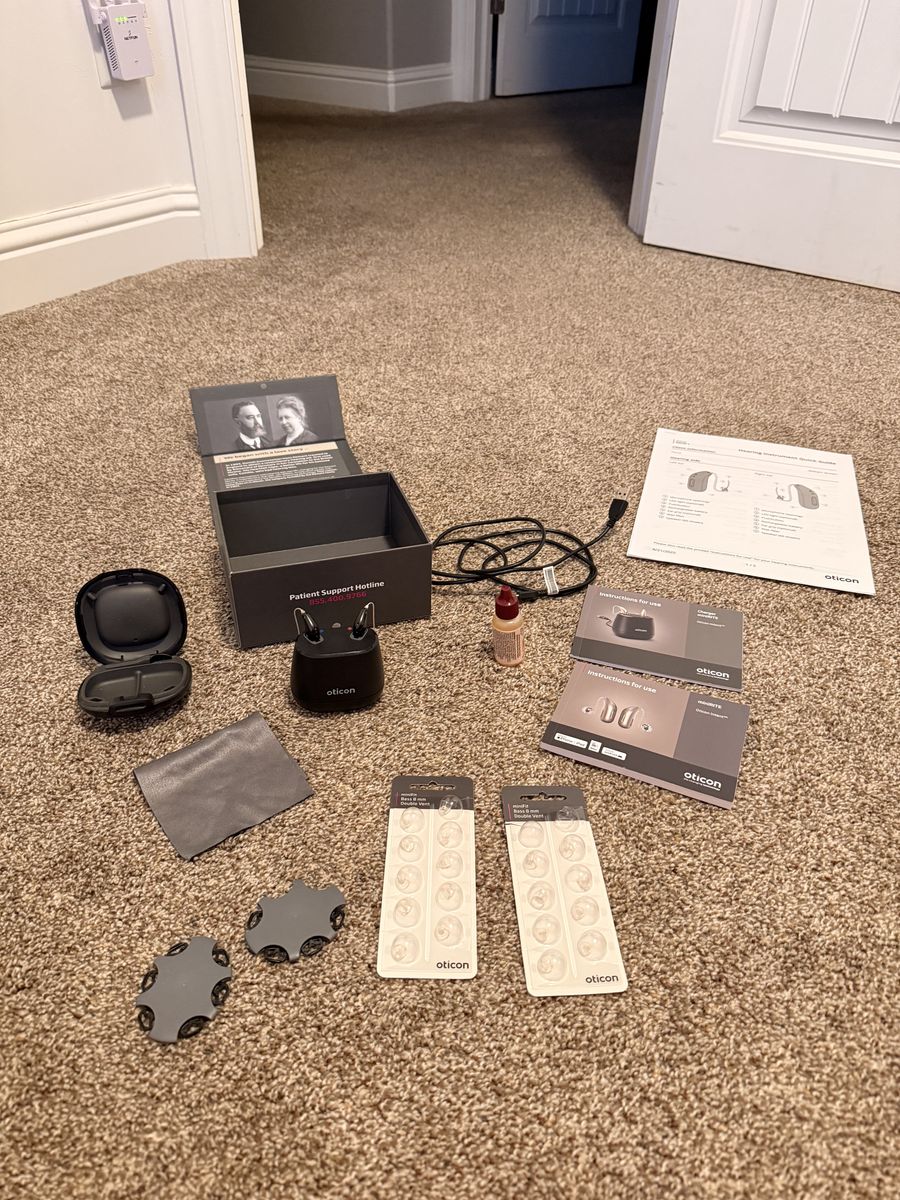 Oticon Intent 1 Hearing Aids