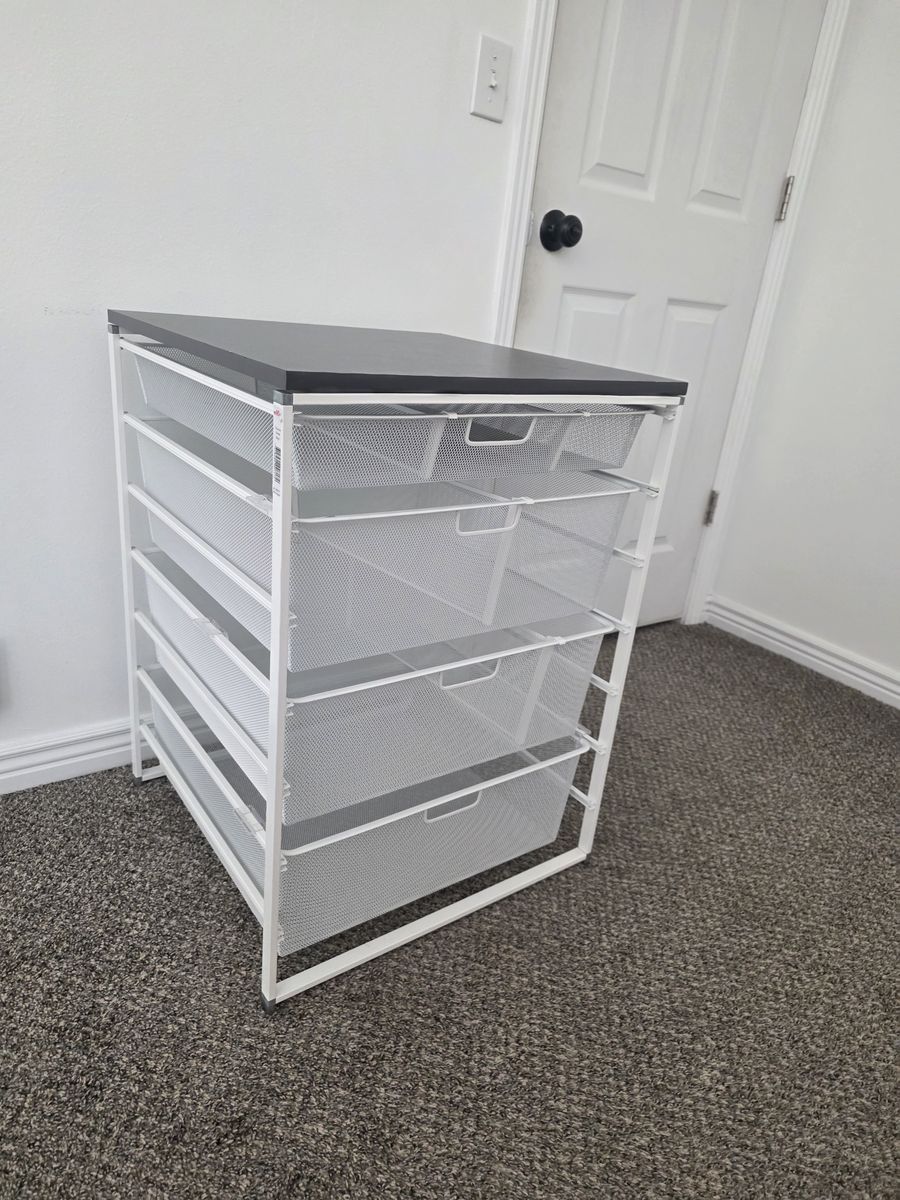 Elfa Wide Drawer Solution – Excellent Condition