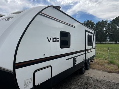 2020 Forest River Vibe Like New