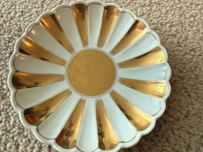 Vintage Scalloped Gold & White Porcelain Trinket Dish / Pin Dish - Decorative Collectible