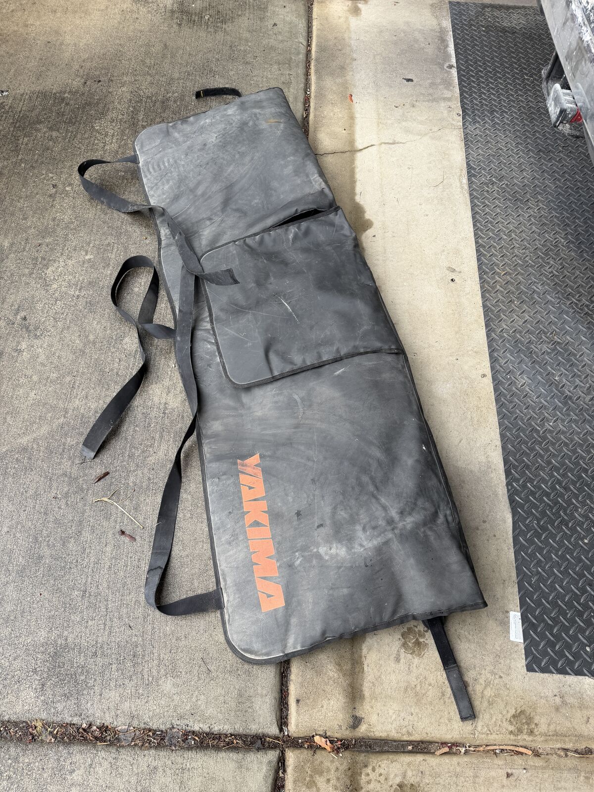 Yakima GateKeeper Tailgate PadPM on