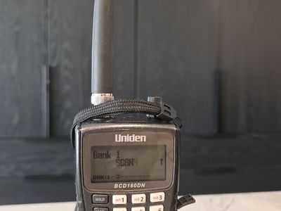 Uniden Bearcat BCD160DN Handheld Digital Scanner