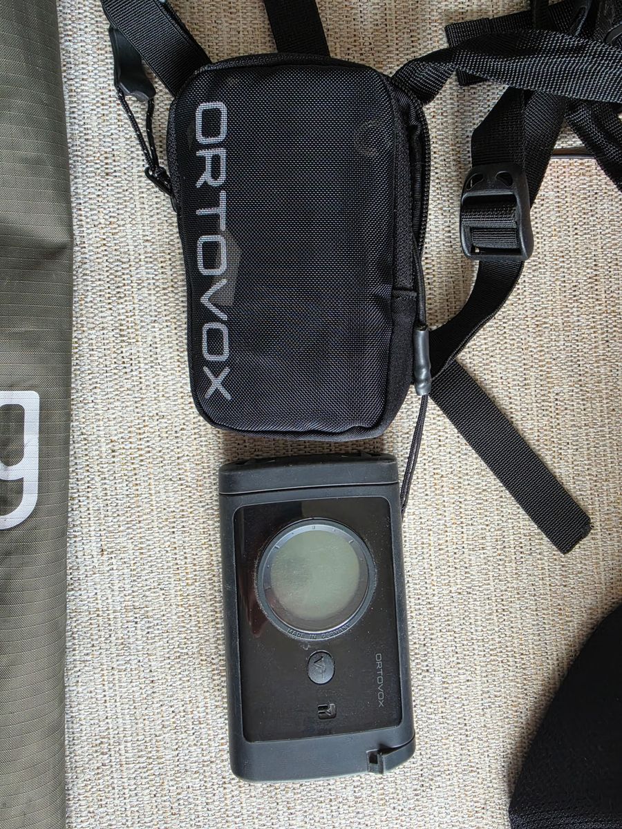 Ortovox Avalanche Beacon and Aluminum Economic 200 Probe
