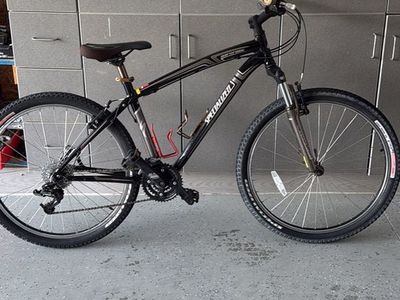 Specialized Hardrock Mountain Bike - Black, Multi-Speed