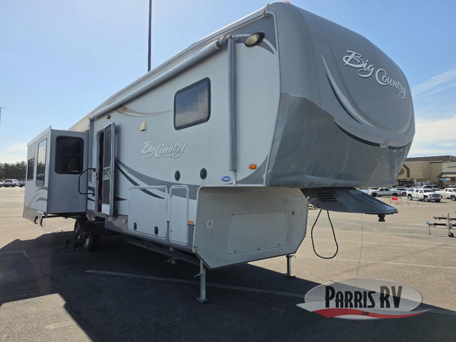 Used 2011 Heartland Big Country 3500 RL