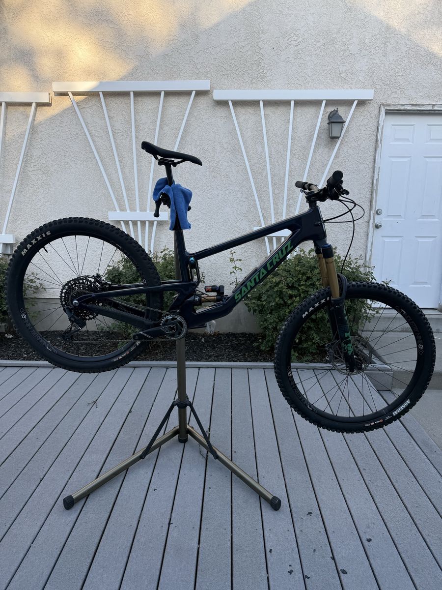 2022 Santa Cruz Megatower CC XL