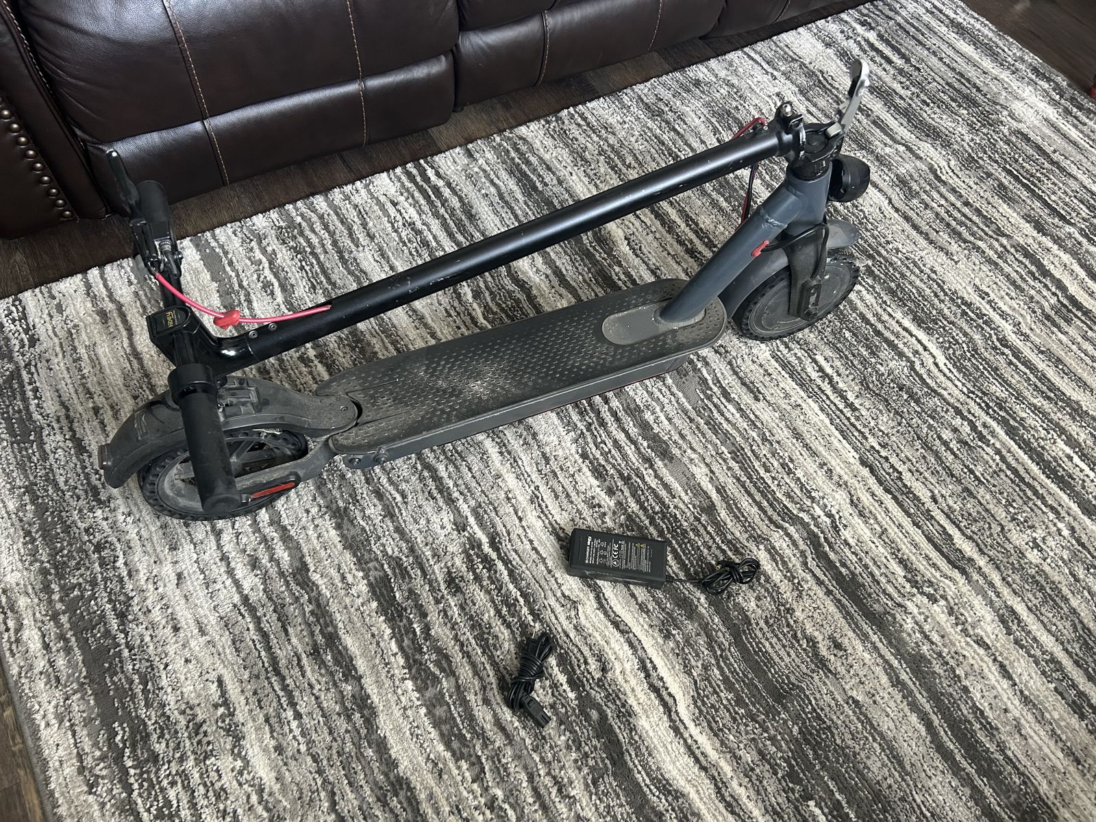 HiBoy S2 for Parts or Repair (charger included)