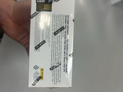 Sealed Panini Contenders 2024 Football Cards
