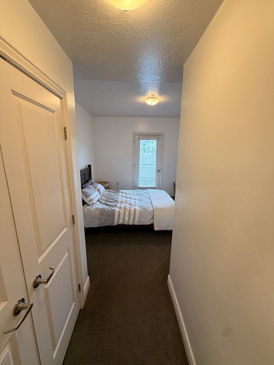 Main image 11