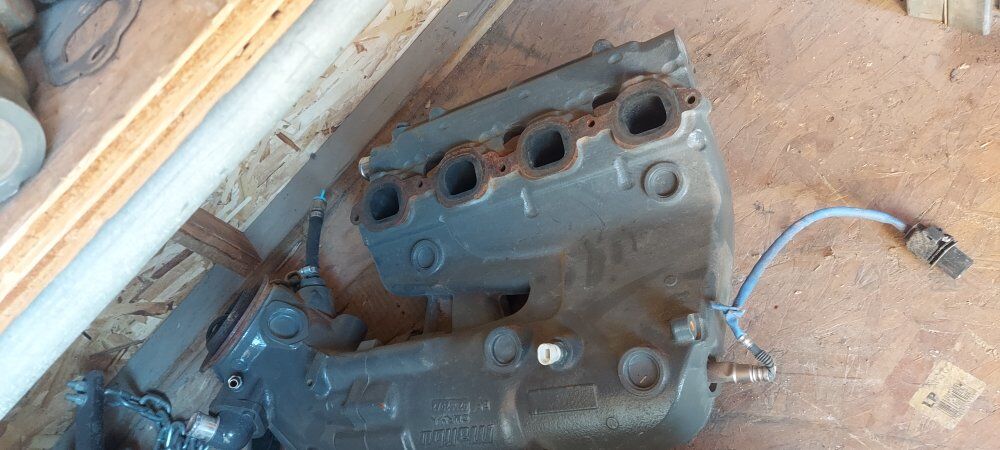 Boat parts off of LT 2020 Axis boat