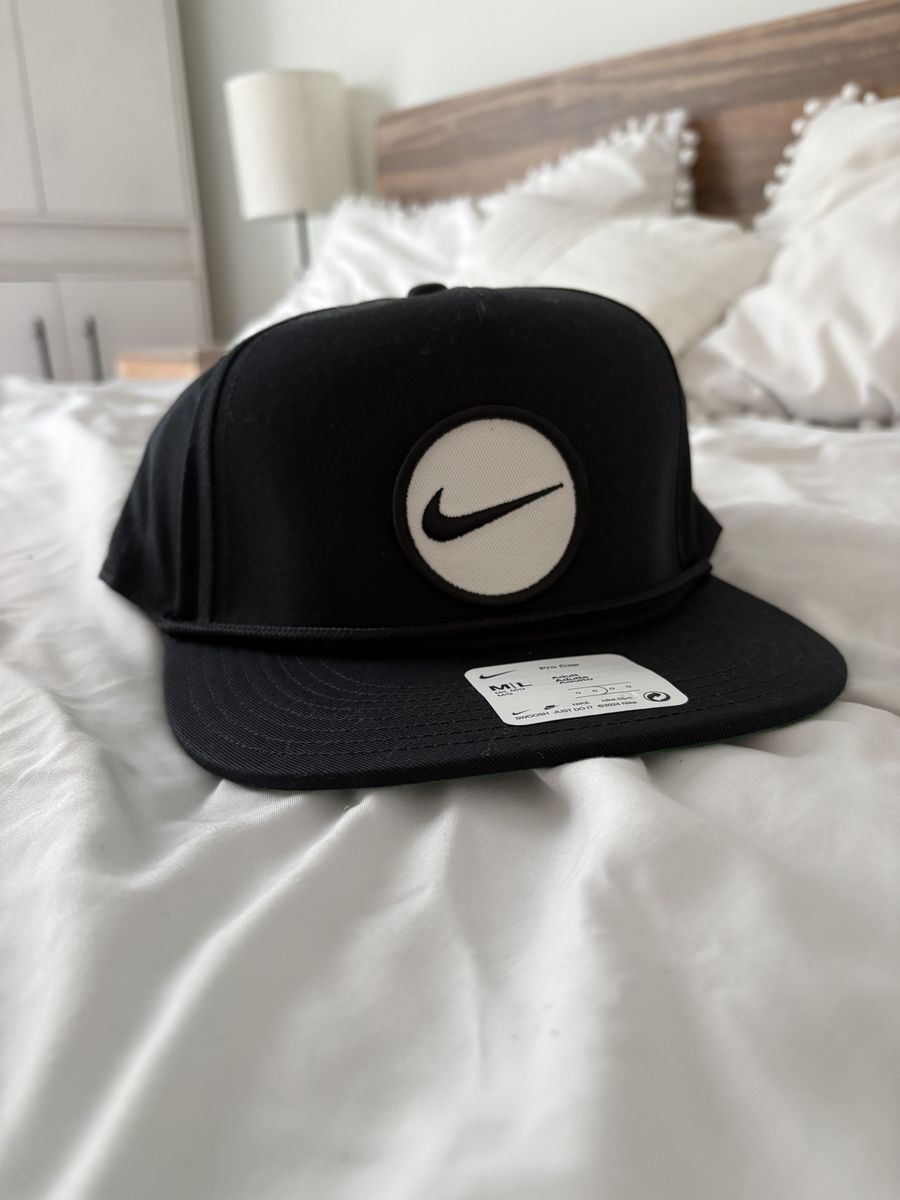 BRAND NEW Nike Golf Pro Cap Flat Bill Snapback Hat Black/Green M/L Dri-FIT Adult Unisex