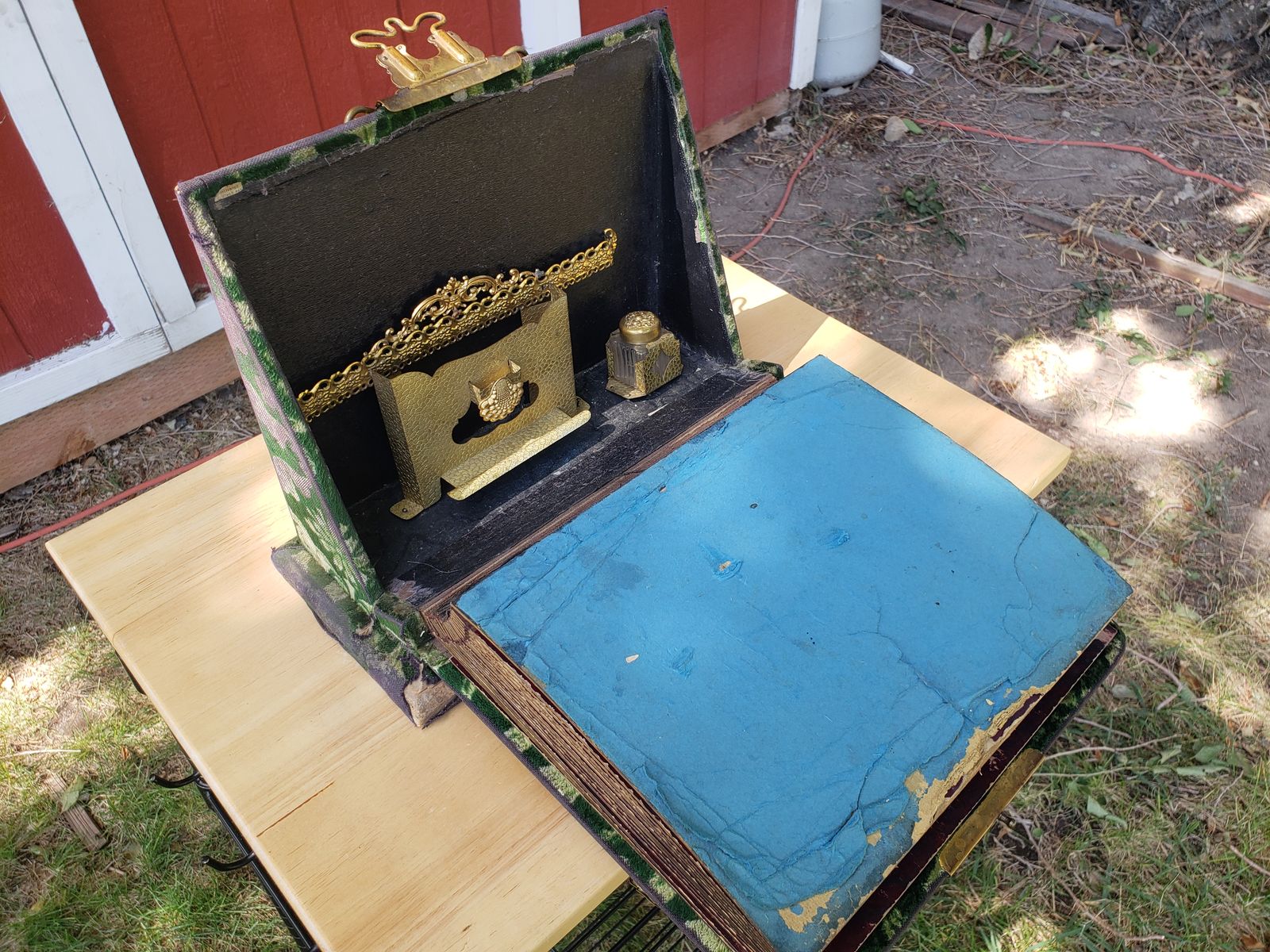 Main image 8