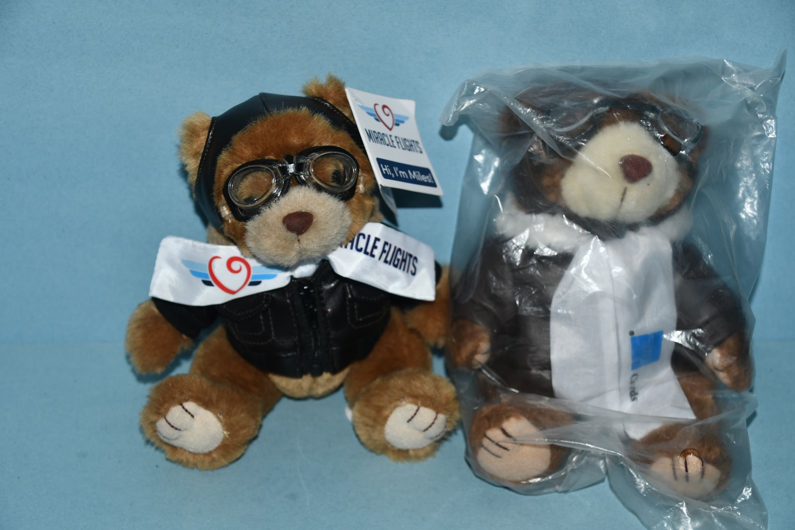 2 NEW TEDDY BEARS ~ MIRACLE FLIGHTS & AMERICAN EXPRESS ~ 7" & 8" ~ JACKETS, HATS & GOGGLES ~ VERY CUTE