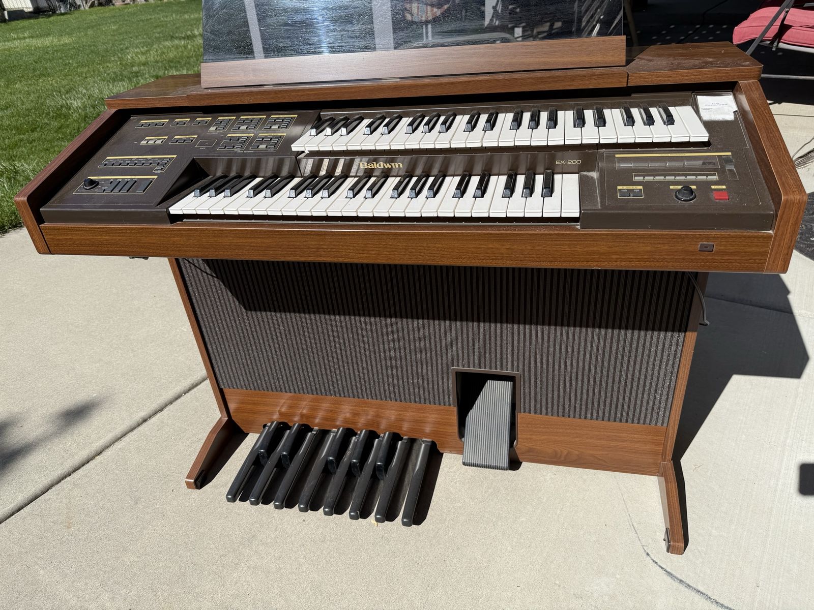 Baldwin X-200 electric Organ