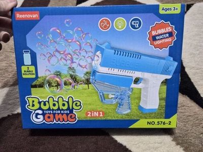 New 2-in-1 Automatic Bubble Gun Toy with Lights & Water Spray (Ages 3+)