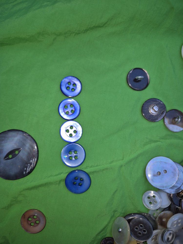 Main image 3
