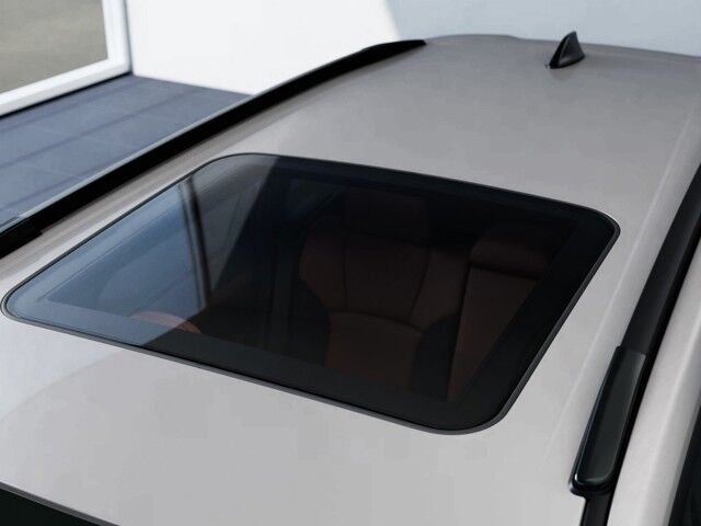 Main image 13