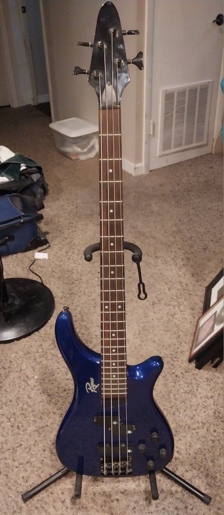 Rogue 4-String Electric Bass Guitar - Metallic Blue