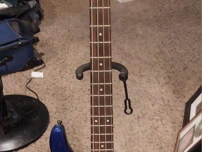 Rogue 4-String Electric Bass Guitar - Metallic Blue