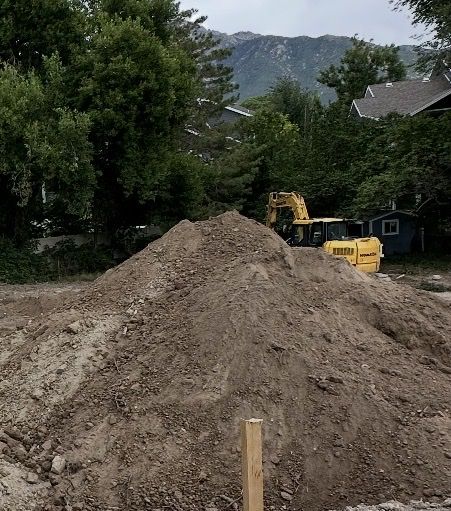 Free Fill Dirt - Delivered Locally (Condition: NA)