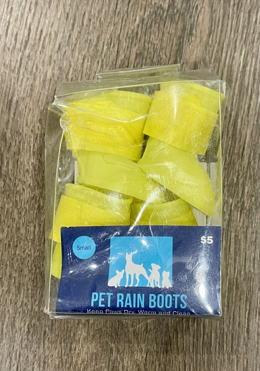 BRAND NEW. PET RAIN BOOTS.